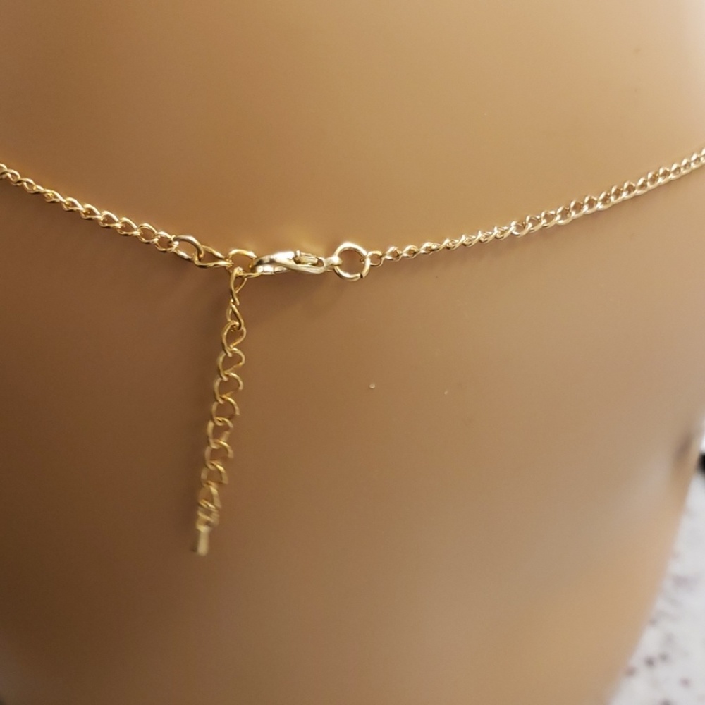 Butterfly Trendy Necklace - Picture 8 of 9